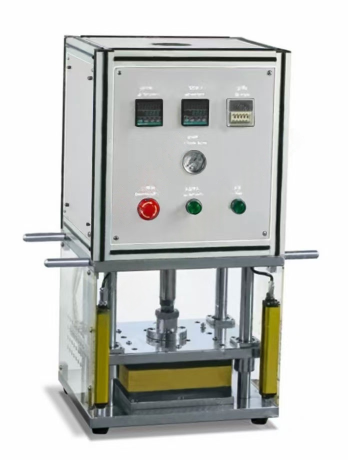 Semi-automatic pole piece die cutting machine