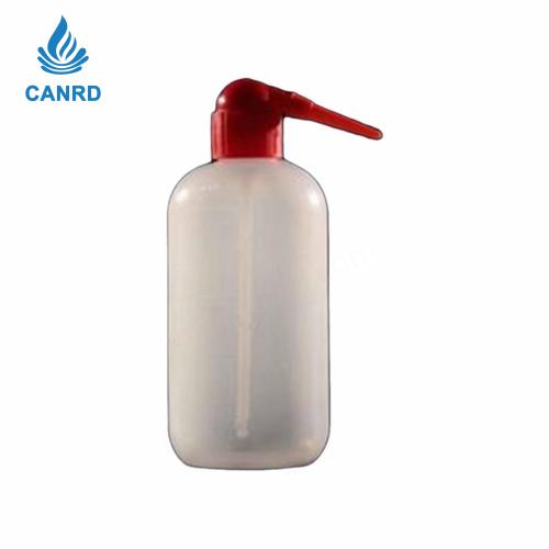 Plastic wash bottle